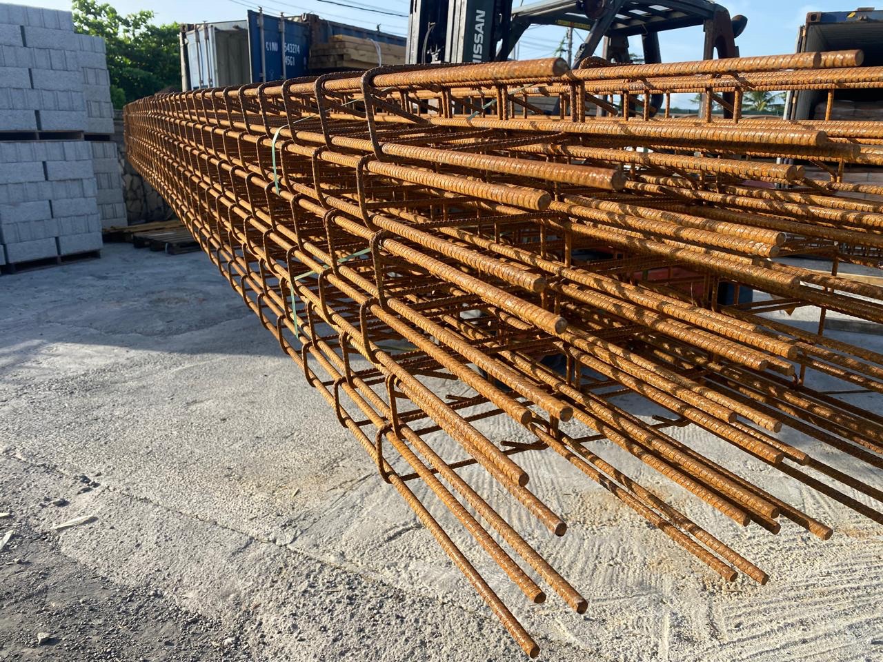 ACIER CADRE 8X8